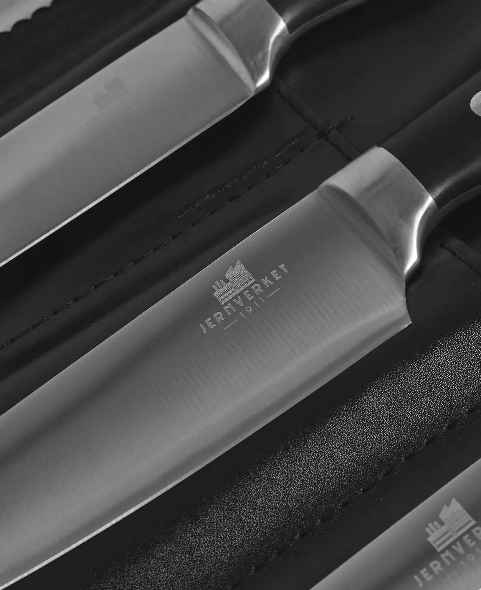 Professionellt Knivset i 6 delar med rullväska från Jernverket - Svart handtag - Image 7